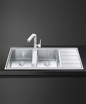 SMEG Sinks & Taps